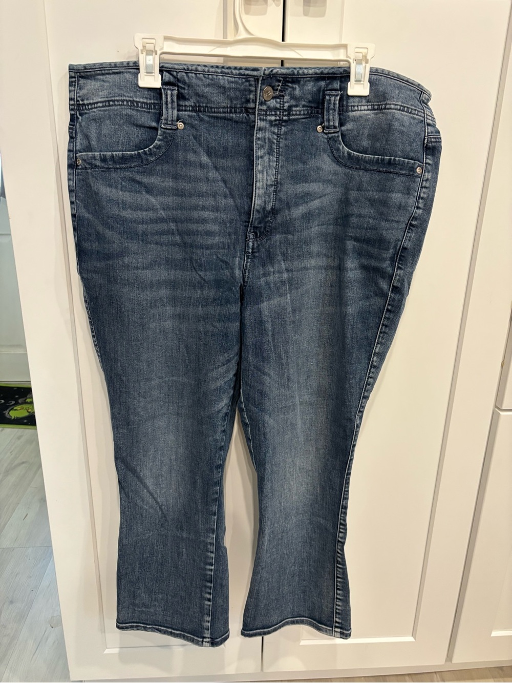 NYDJ Cropped Ankle Jeans in Dark Indigo Wash